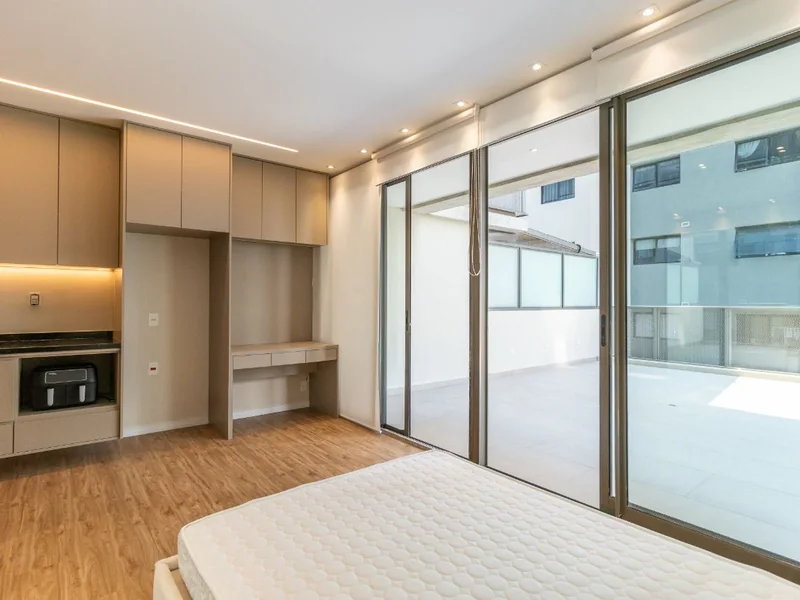 Interior de apartamento de 70 m² na Rua Ministro Gabriel de Rezende Passos, Moema, São Paulo